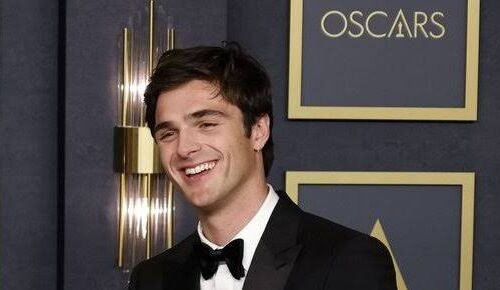 greg hayes and jacob elordi